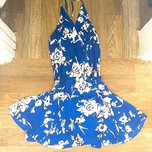 Blue and white flutter hem cocktail dress xs